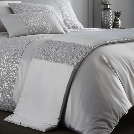 Barbera Bed Runner