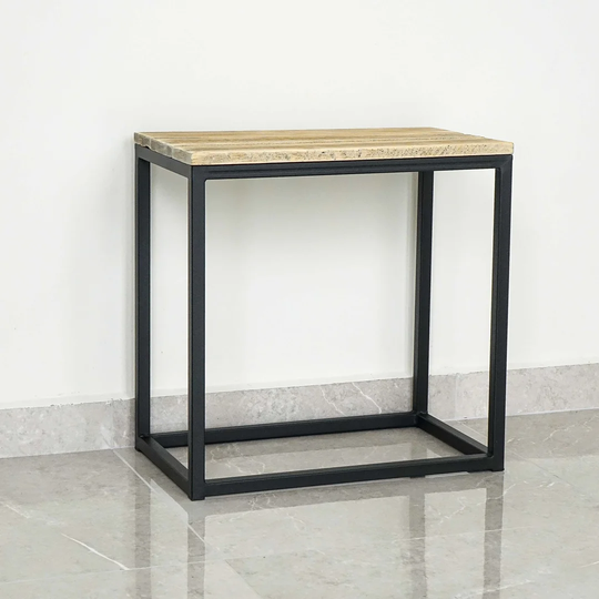 Dusek Gart Side Table