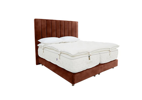 Harrison Spinks - Yorkshire 40,000 Shallow Divan Set with Zip and Link Mattress with Mattress Topper - King Size - Brown