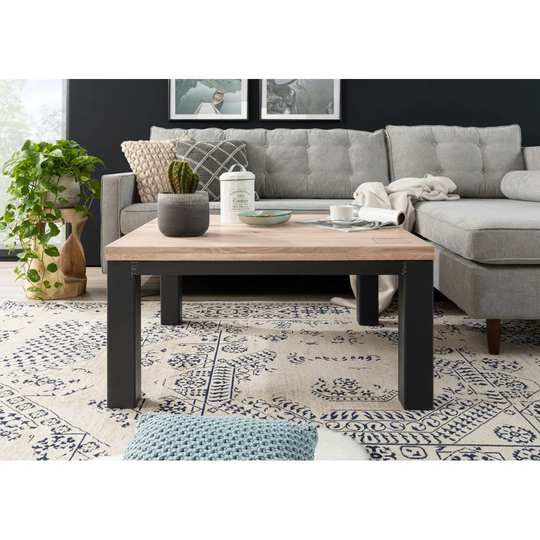 Villanders 4 Legs Coffee Table