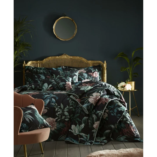 Black/Pink 64 TC Duvet Cover Set