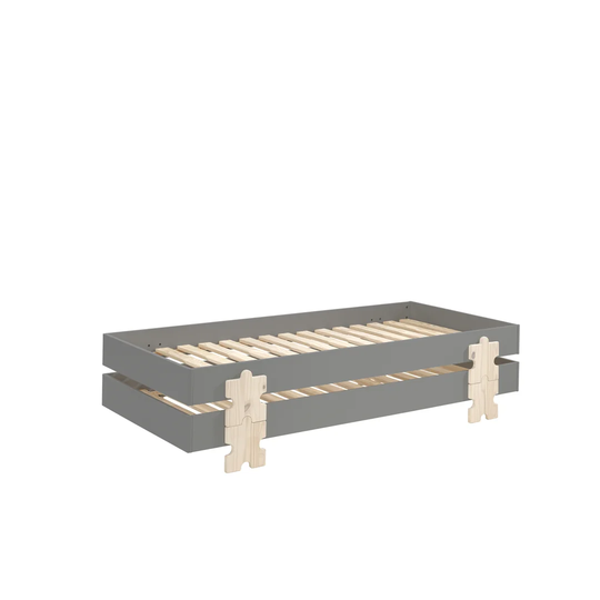 Modulo Art. Set Best. From 2 single beds / stacking beds Each 90 X 200 Cm lying surface, white lacquered, foot arrow optics pine natural lacquered