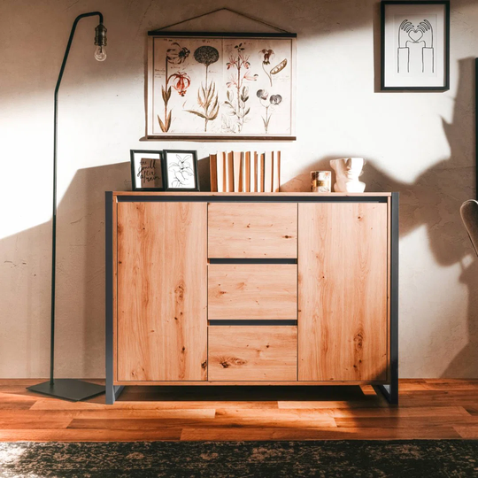 Bakerstown 120 Cm Wide 3 Drawer Sideboard