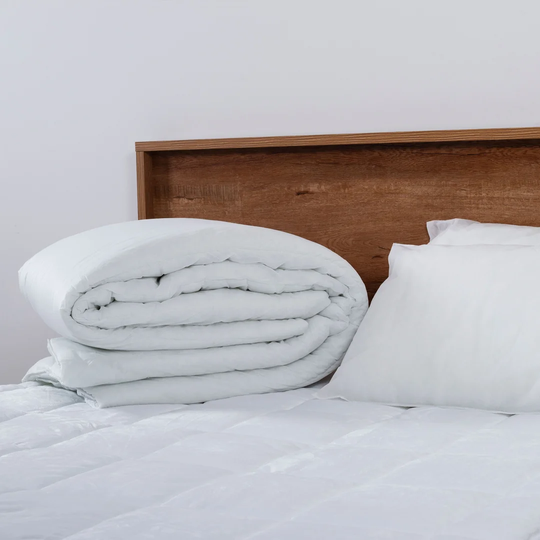 Wayfair Corovin 13.5 Tog Winter Duvet with 2 Pillows