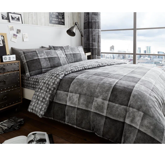 Naper Duvet Set