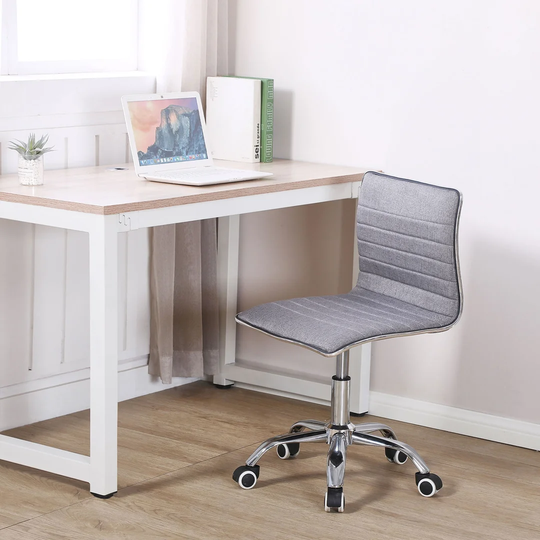 Atem Desk Chair