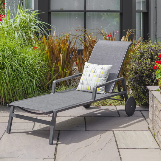 Dusk Sunlounger