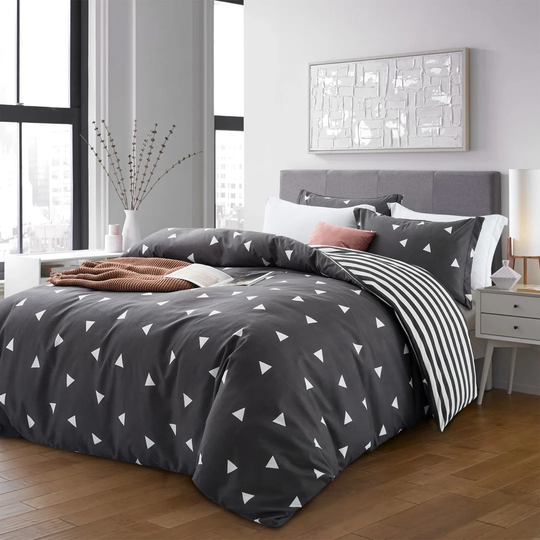 Evelise Duvet Cover Set