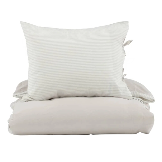 Janascia 155 x 200cm Duvet Cover Set