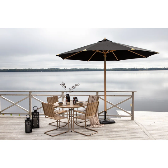 Hadassah 2.5m Traditional Parasol