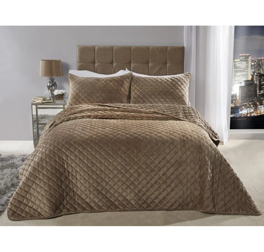 Bedspread Set with Two Pillow Sham