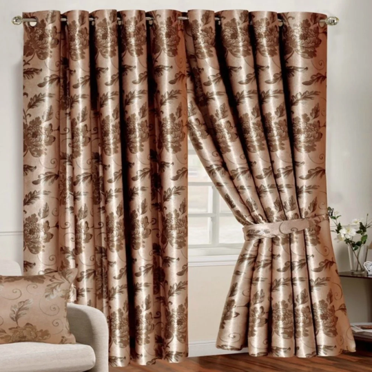 Wyndham Rosa Eyelet Room Darkening Thermal Curtain