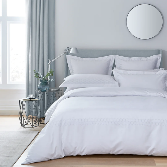 Ferretti Cotton Sateen 600 TC Reversible Duvet Cover