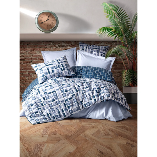 Tiponya Duvet Cover Set