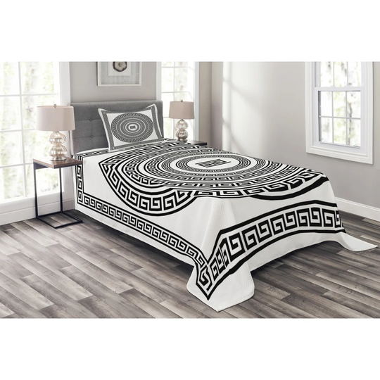 Adell White/Black Bedspread Set with Pillow Sham