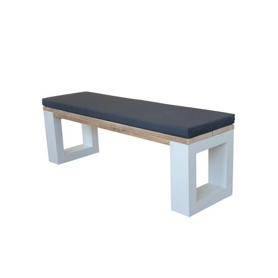 Pittston Traditional Bench