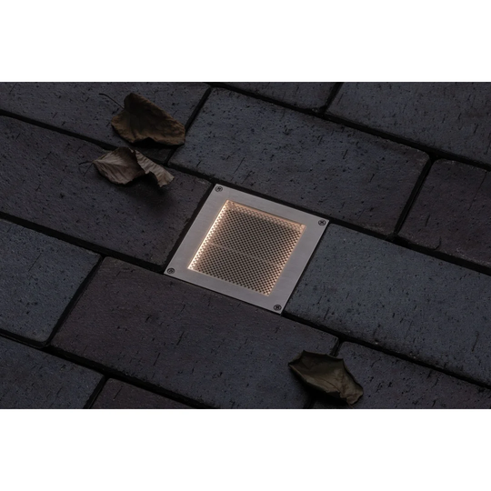 Aron White Low Voltage Solar Powered Integrated LED Metal Well Light