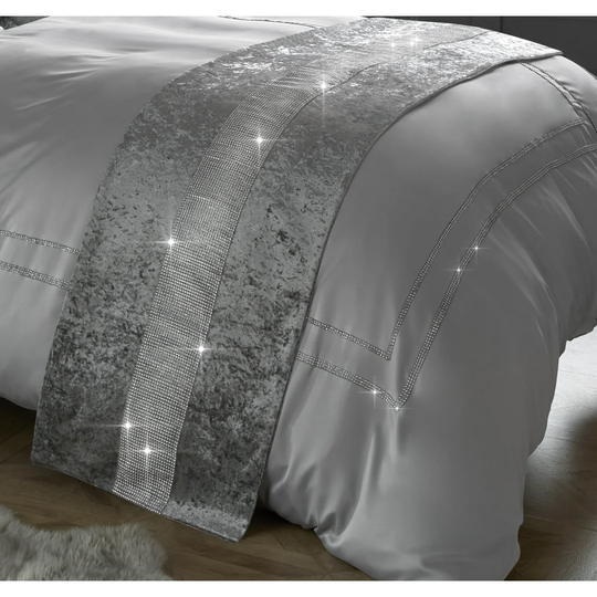 Cindy Striped Bed Runner