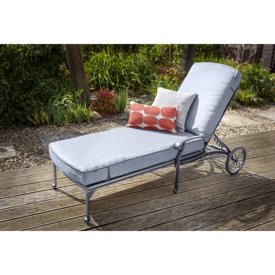Capri Lounger