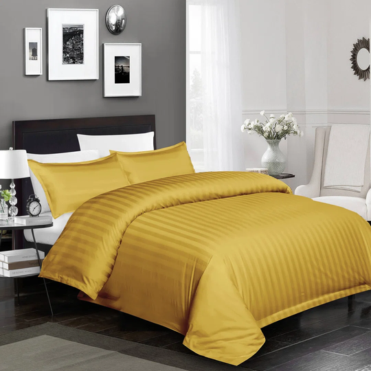 Klarita Microfibre 250 Thread Count Reversible Duvet Cover Set