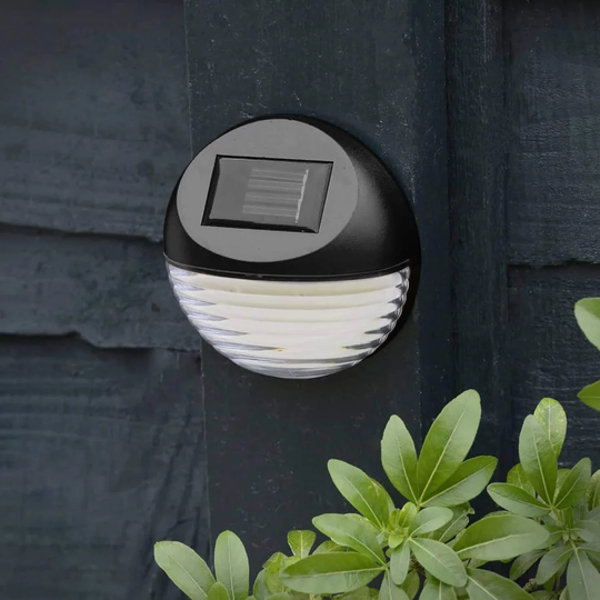 Hooli Chrome Integrated LED Deck, Step and Rail Light
