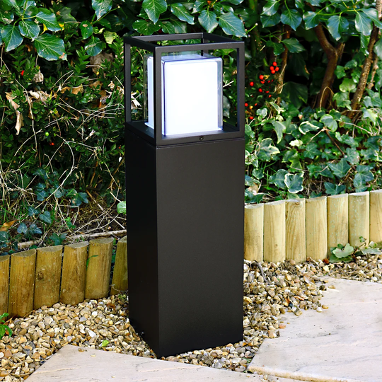 Black Metal Bollard Light