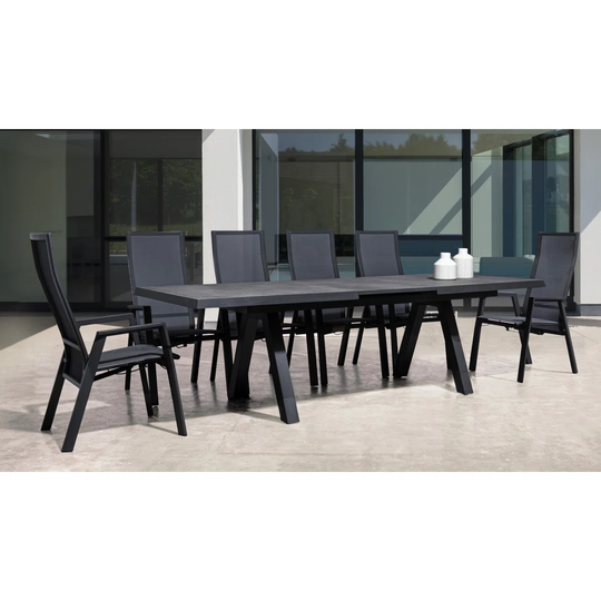 Fadipe Krion Lunar Extendable Dining Table