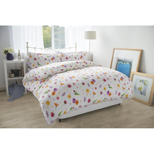 Ibraheem White/Red/Yellow/Purple 150 TC Duvet Cover Set