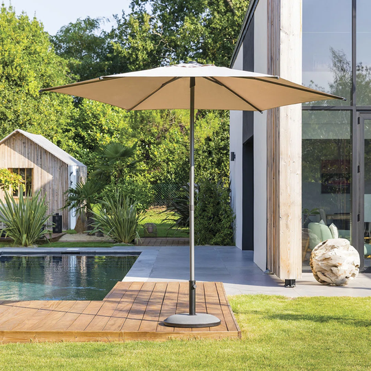 Ahnisty 2.7m Traditional Parasol