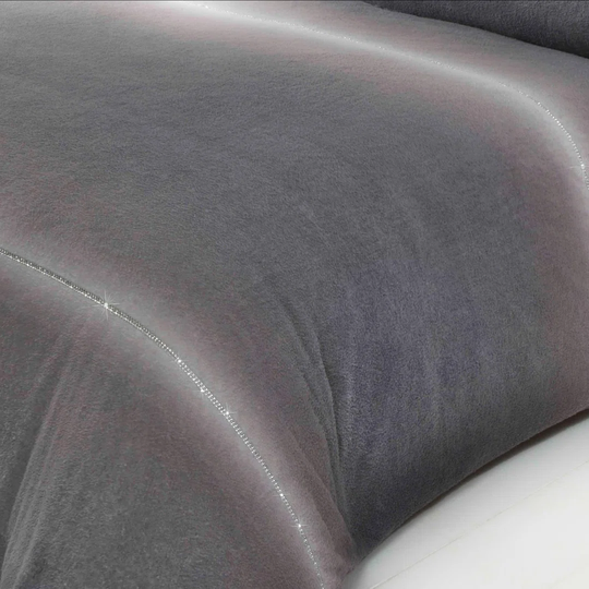 Aariyona Duvet Cover Set