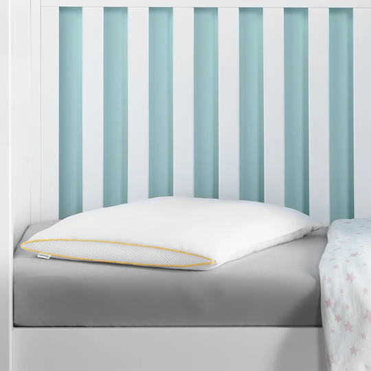Silentnight Safe Nights Luxury Anti-Allergy Breathable Cot Bed Pillow