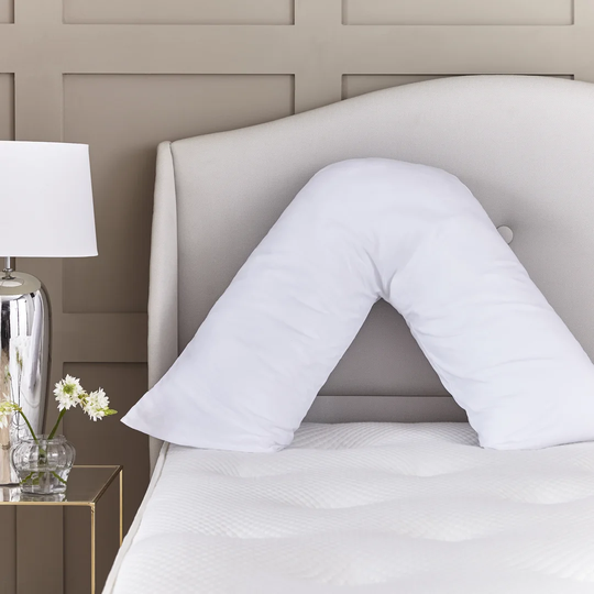 Silentnight V Shaped Pillow