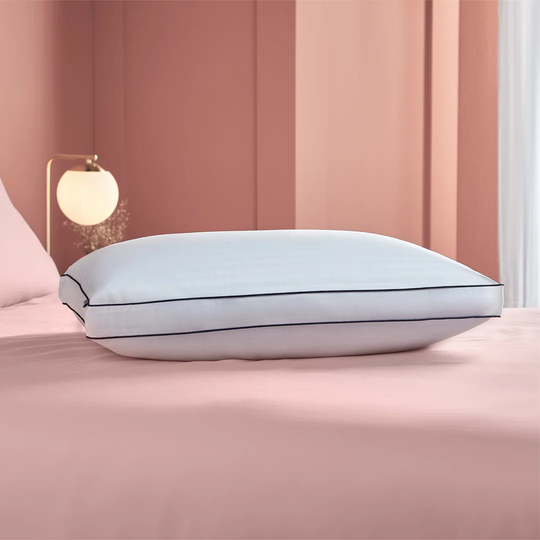 Silentnight Luxury Hotel Collection Box Pillow