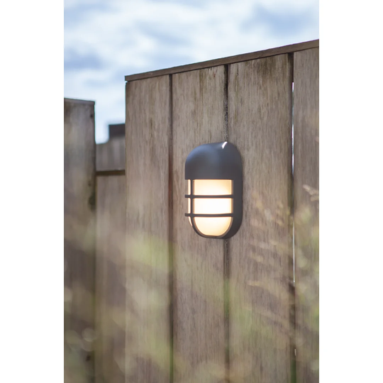 Mathusalem LED Outdoor Bulkhead Light