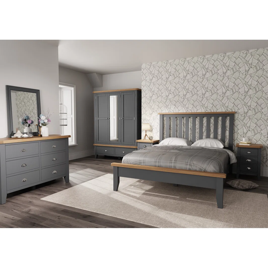 6 Piece Bedroom Set, 151 x 205cm