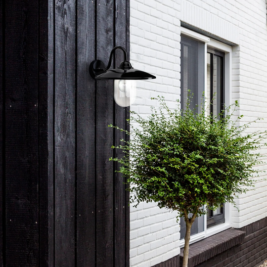 Brig 1 - Bulb Outdoor Fisherman Light
