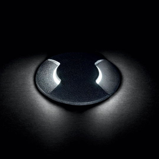 Cecilia Black Metal Step Light